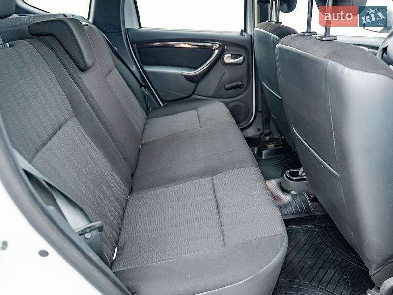 Внедорожник / Кроссовер Renault Duster 2012 в Киеве