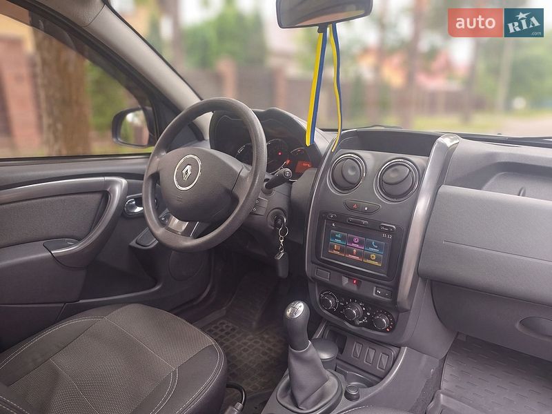 Позашляховик / Кросовер Renault Duster 2016 в Бучі
