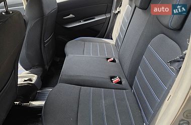 Позашляховик / Кросовер Renault Duster 2021 в Києві