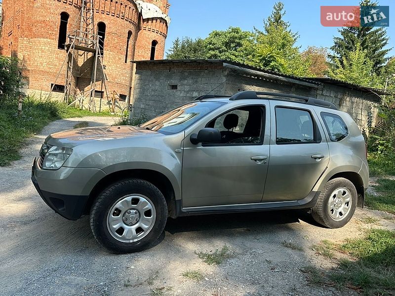 Внедорожник / Кроссовер Renault Duster 2011 в Борщеве