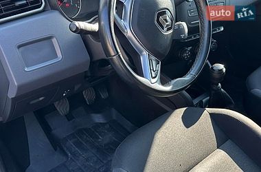 Внедорожник / Кроссовер Renault Duster 2023 в Городке