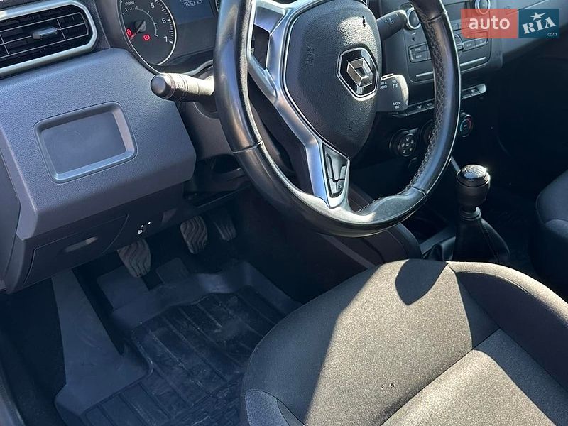 Внедорожник / Кроссовер Renault Duster 2023 в Городке