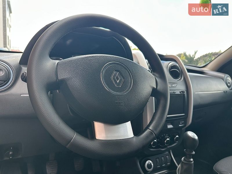 Позашляховик / Кросовер Renault Duster 2016 в Хмельницькому