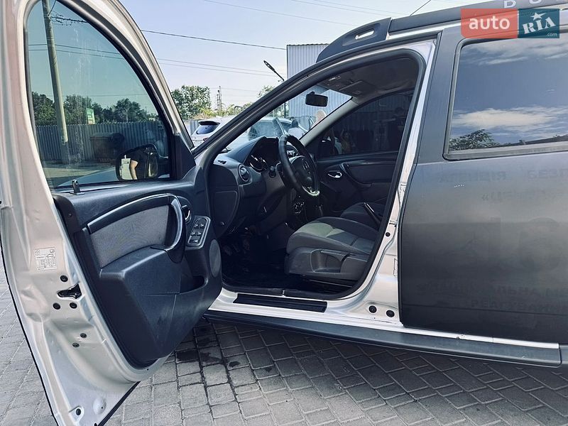 Позашляховик / Кросовер Renault Duster 2016 в Одесі