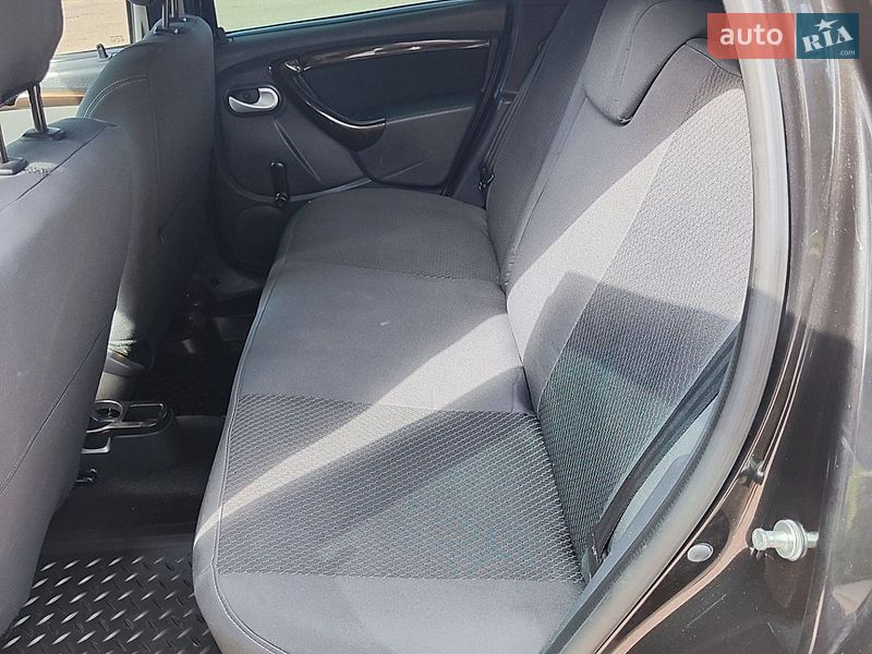 Внедорожник / Кроссовер Renault Duster 2011 в Шостке фото 18 Внедорожник / Кроссовер Renault Duster 2011 в Шостке