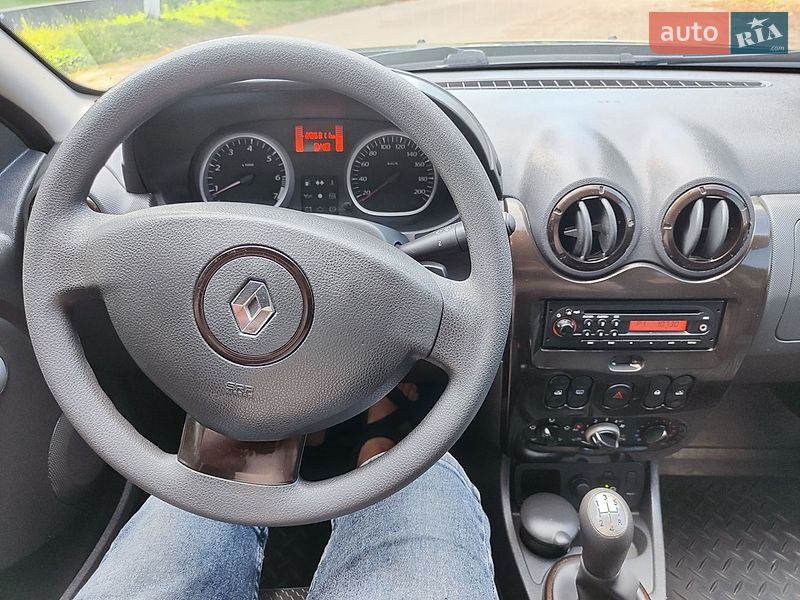 Внедорожник / Кроссовер Renault Duster 2011 в Шостке фото 14 Внедорожник / Кроссовер Renault Duster 2011 в Шостке