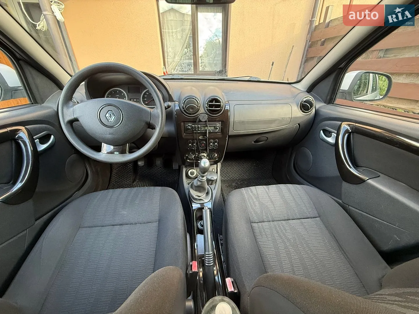 2011 Renault Duster - мініатюра 12