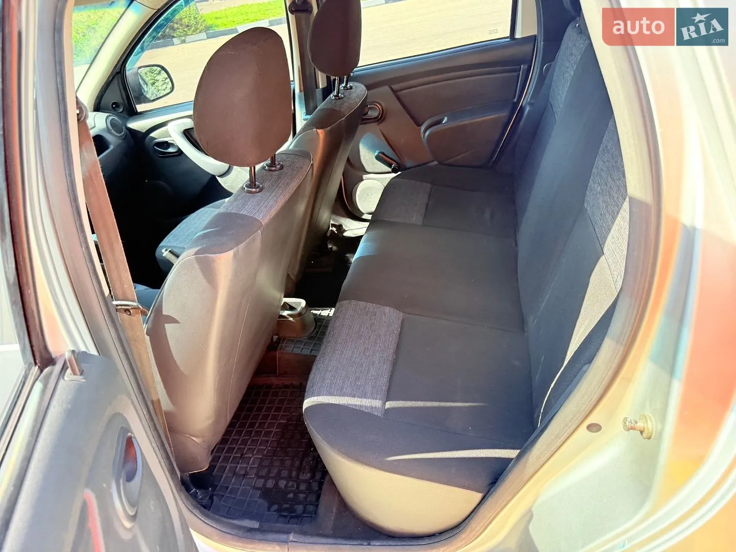 2010 Renault Duster - мініатюра 17