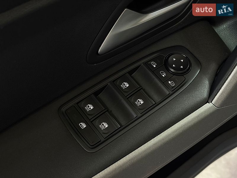 Позашляховик / Кросовер Renault Duster 2025 в Одесі