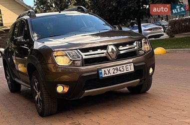 Внедорожник / Кроссовер Renault Duster 2017 в Киеве