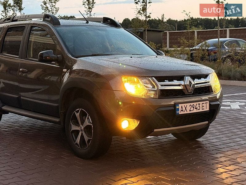 Внедорожник / Кроссовер Renault Duster 2017 в Киеве