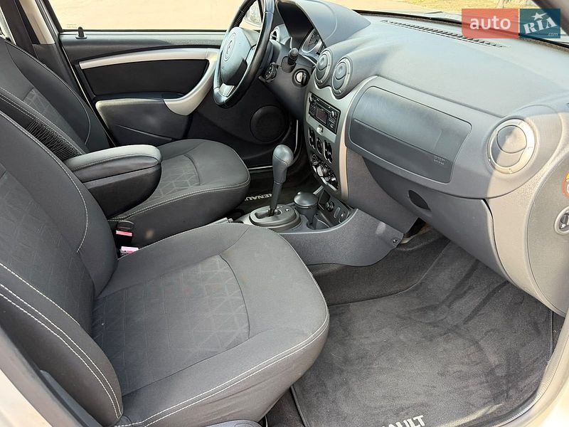 Внедорожник / Кроссовер Renault Duster 2014 в Борисполе фото 46 Внедорожник / Кроссовер Renault Duster 2014 в Борисполе