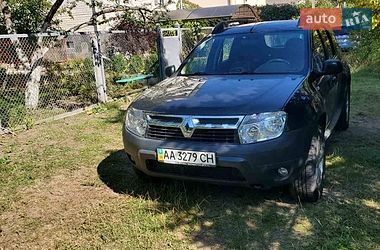 Позашляховик / Кросовер Renault Duster 2010 в Києві
