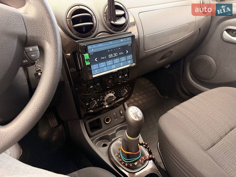 Внедорожник / Кроссовер Renault Duster 2011 в Кривом Роге