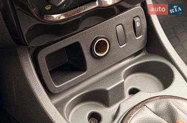 Внедорожник / Кроссовер Renault Duster 2011 в Кривом Роге