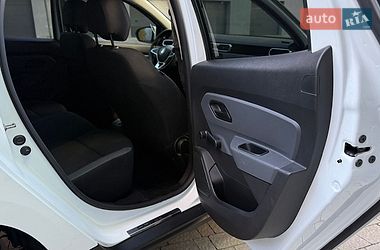 Позашляховик / Кросовер Renault Duster 2020 в Івано-Франківську