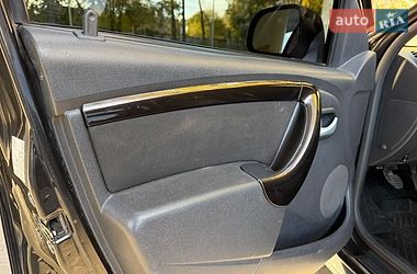 Позашляховик / Кросовер Renault Duster 2011 в Дніпрі