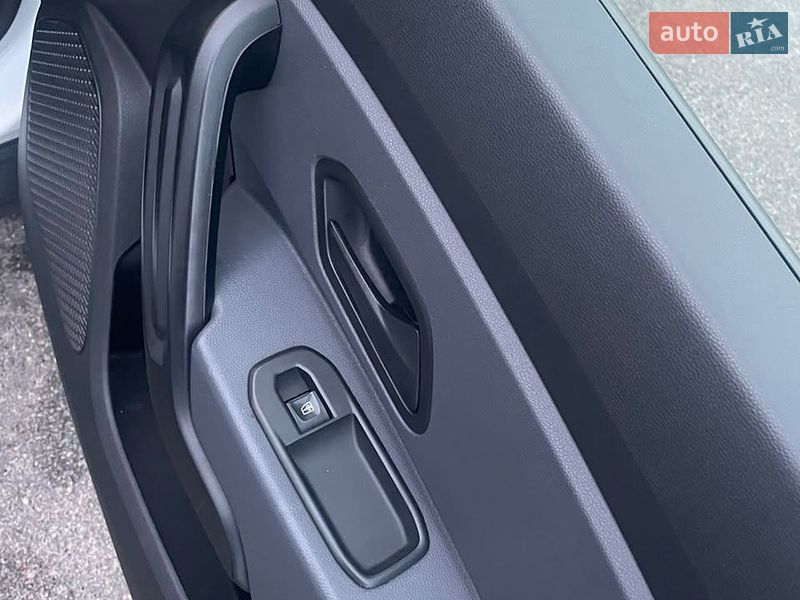 Позашляховик / Кросовер Renault Duster 2019 в Києві