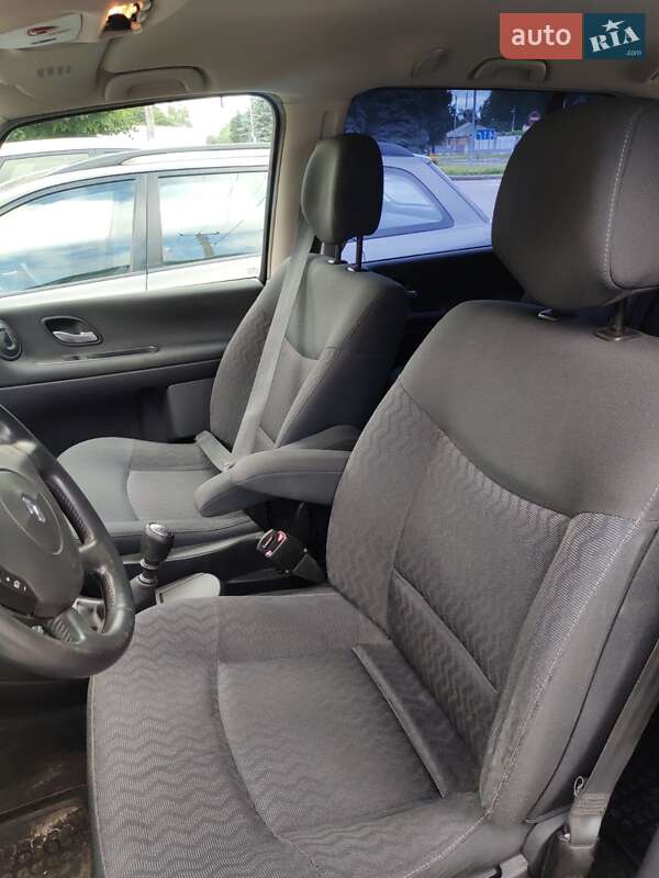 Минивэн Renault Espace 2007 в Лубнах