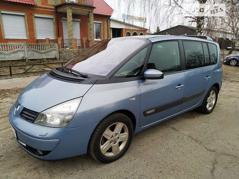 Мінівен Renault Espace 2004 в Нових Санжарах