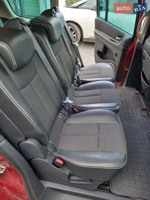 Минивэн Renault Espace 2011 в Шептицькому