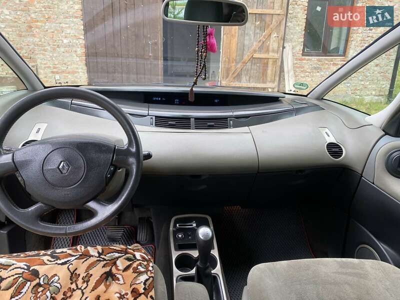 Минивэн Renault Espace 2005 в Дубно