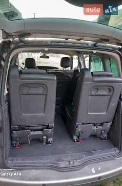 Минивэн Renault Espace 2012 в Тячеве