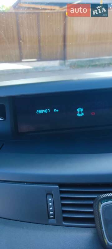 Минивэн Renault Espace 2013 в Коростене