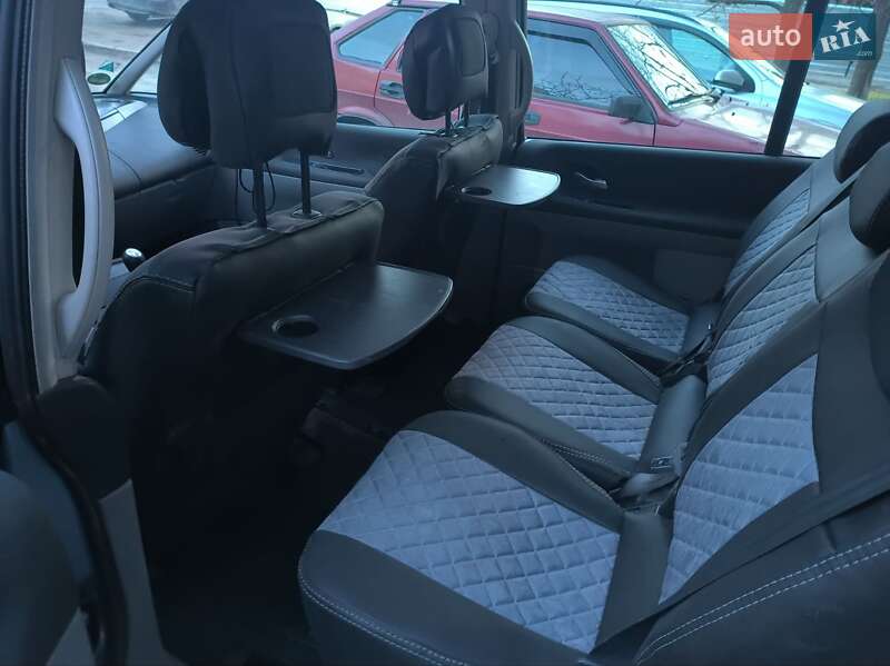 Минивэн Renault Espace 2006 в Кропивницком