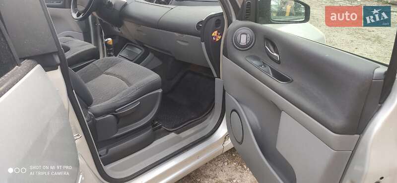 Минивэн Renault Espace 2006 в Каменец-Подольском