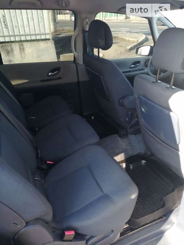 Минивэн Renault Espace 2005 в Виннице