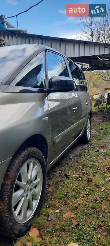 Минивэн Renault Espace 2010 в Кельменцах