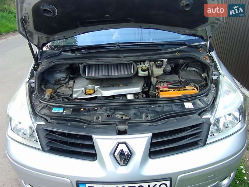 Мінівен Renault Espace 2012 в Львові