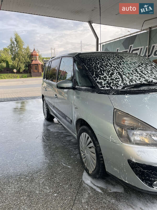 Мінівен Renault Espace 2003 в Чернівцях