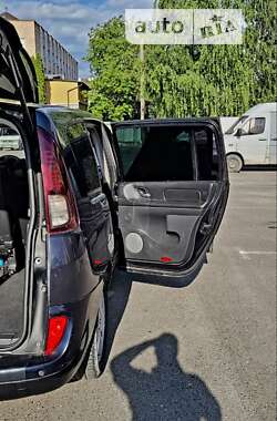 Минивэн Renault Espace 2010 в 