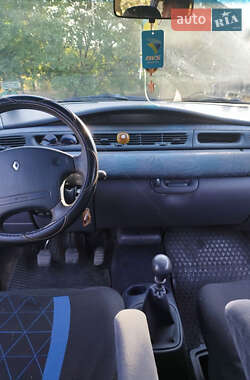 Минивэн Renault Espace 1997 в 