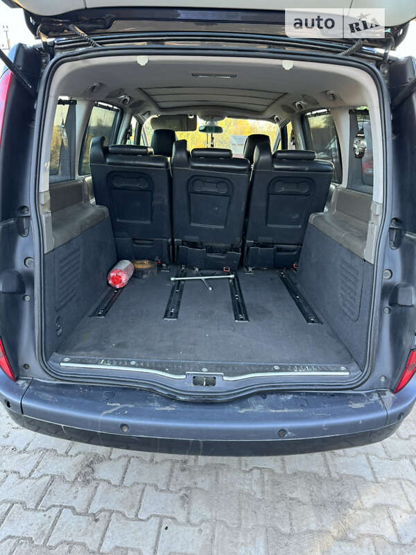 Минивэн Renault Espace 2005 в Балте