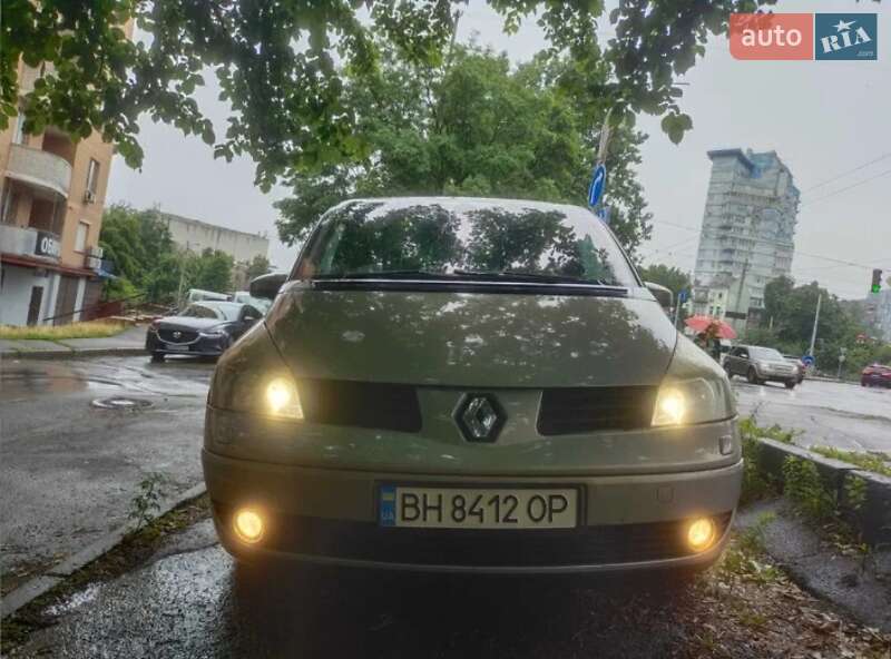 Минивэн Renault Espace 2003 в Киеве