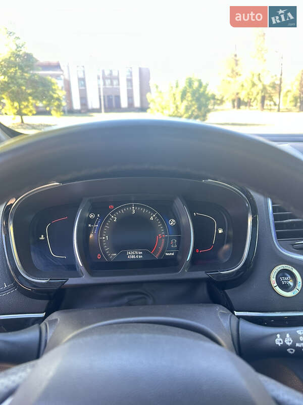 Мінівен Renault Espace 2015 в Кривому Розі