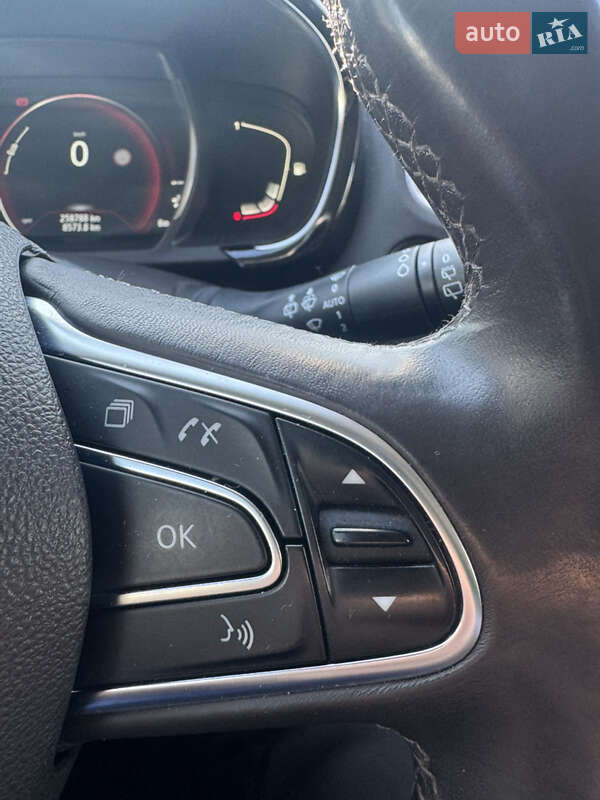 Мінівен Renault Espace 2016 в Запоріжжі