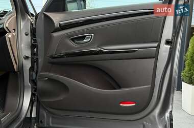 Минивэн Renault Espace 2015 в 