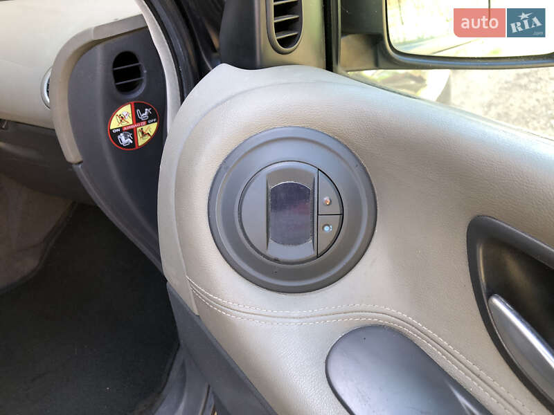 Минивэн Renault Espace 2004 в Николаеве