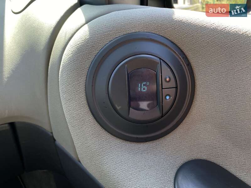 Минивэн Renault Espace 2004 в Хмельницком