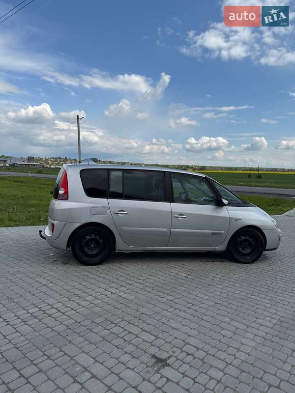 Минивэн Renault Espace 2005 в Дрогобыче