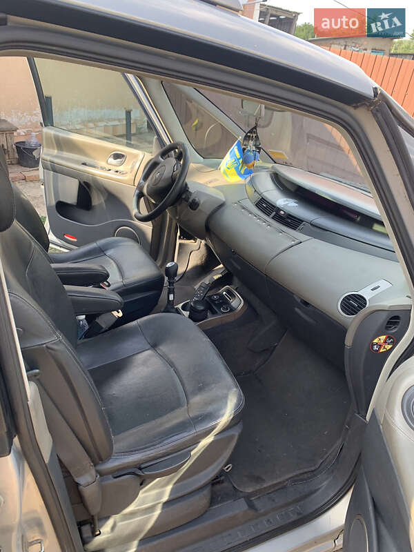 Минивэн Renault Espace 2005 в Павлограде