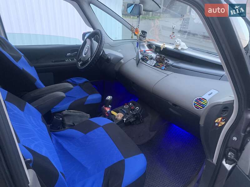 Минивэн Renault Espace 2005 в Киеве