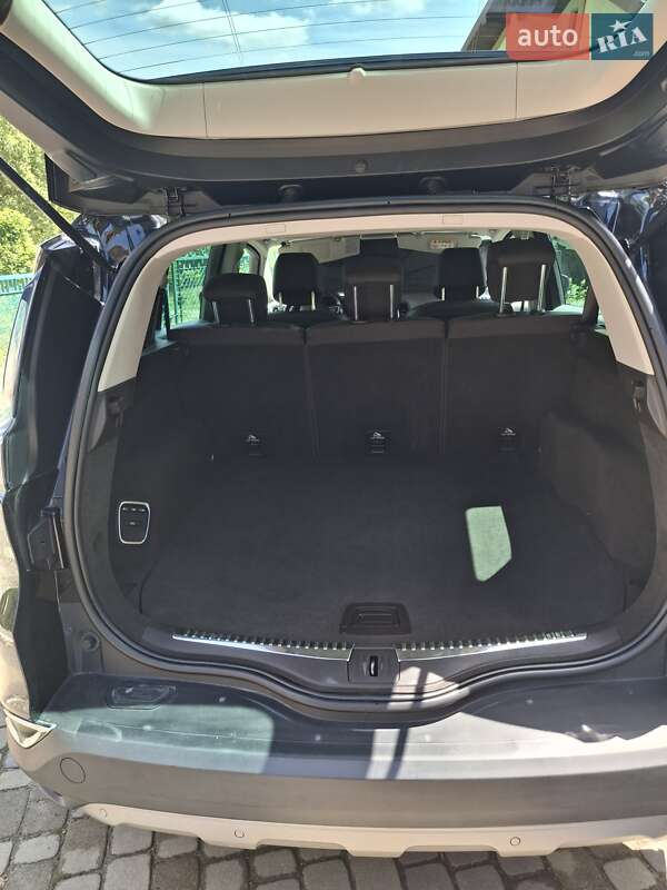 Минивэн Renault Espace 2017 в Турке фото 8 Минивэн Renault Espace 2017 в Турке