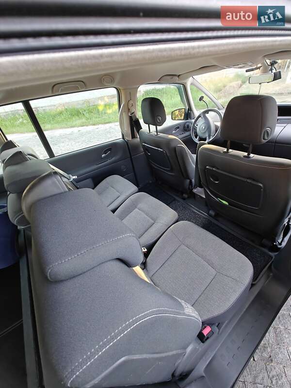 Минивэн Renault Espace 2010 в Гадяче