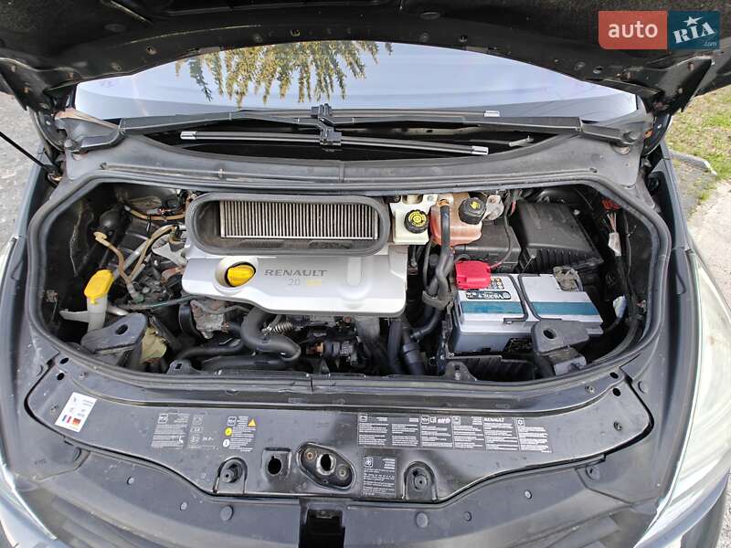 Минивэн Renault Espace 2010 в Гадяче