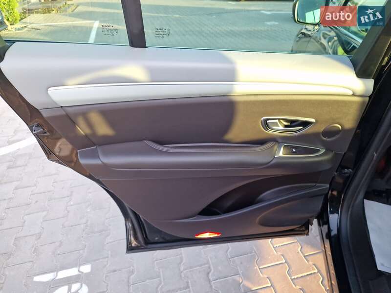 Минивэн Renault Espace 2015 в Виннице